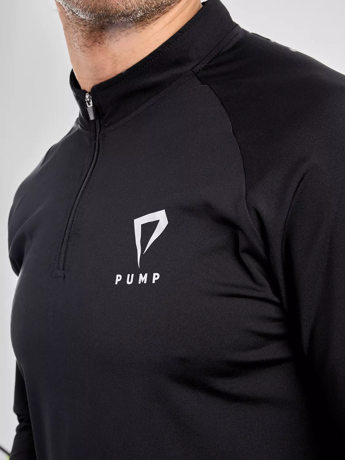 CORE TRAINING QUARTER ZIP-"black’’ 2