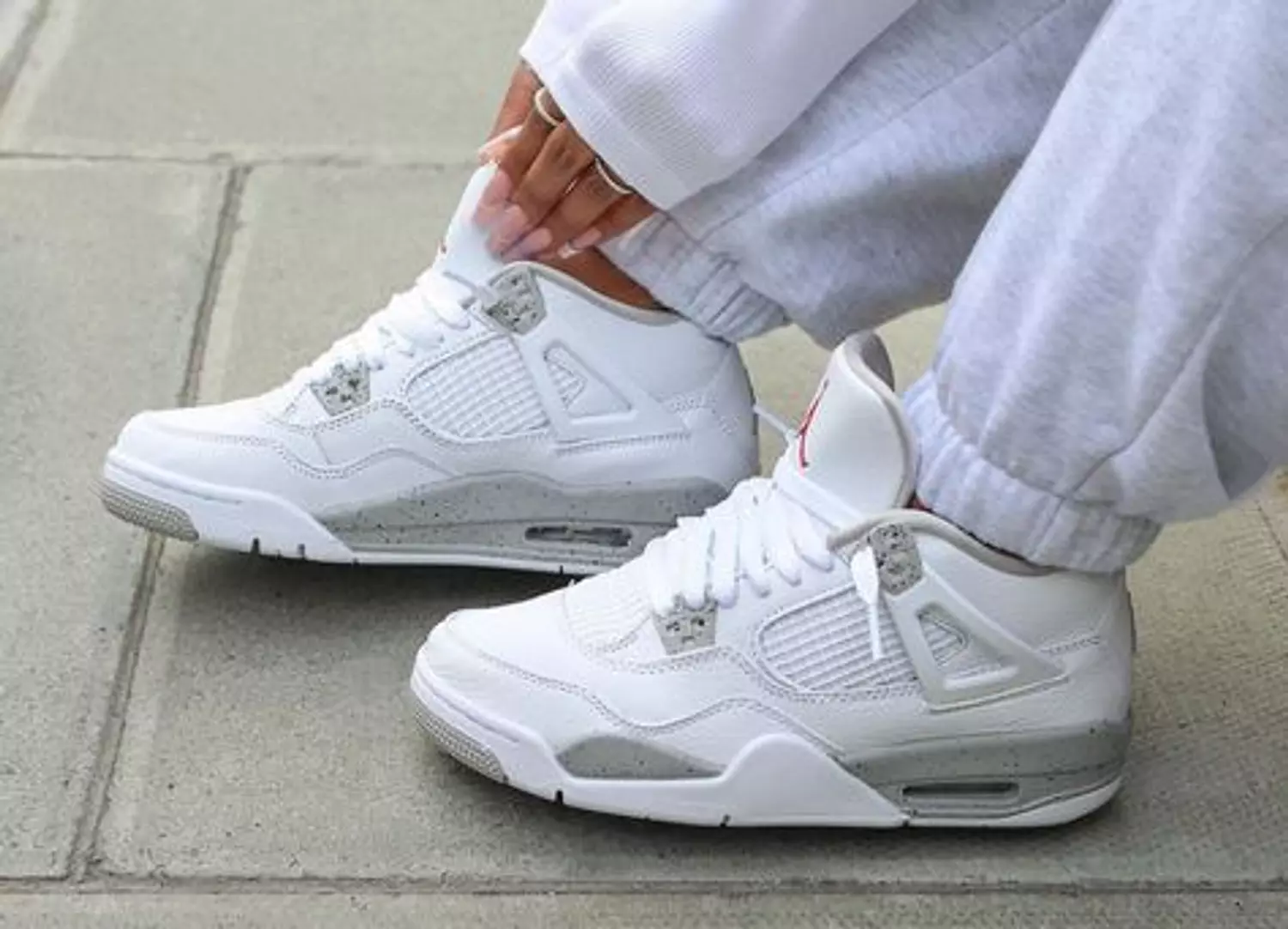 NIKE AIR JORDAN 4 RETRO 7