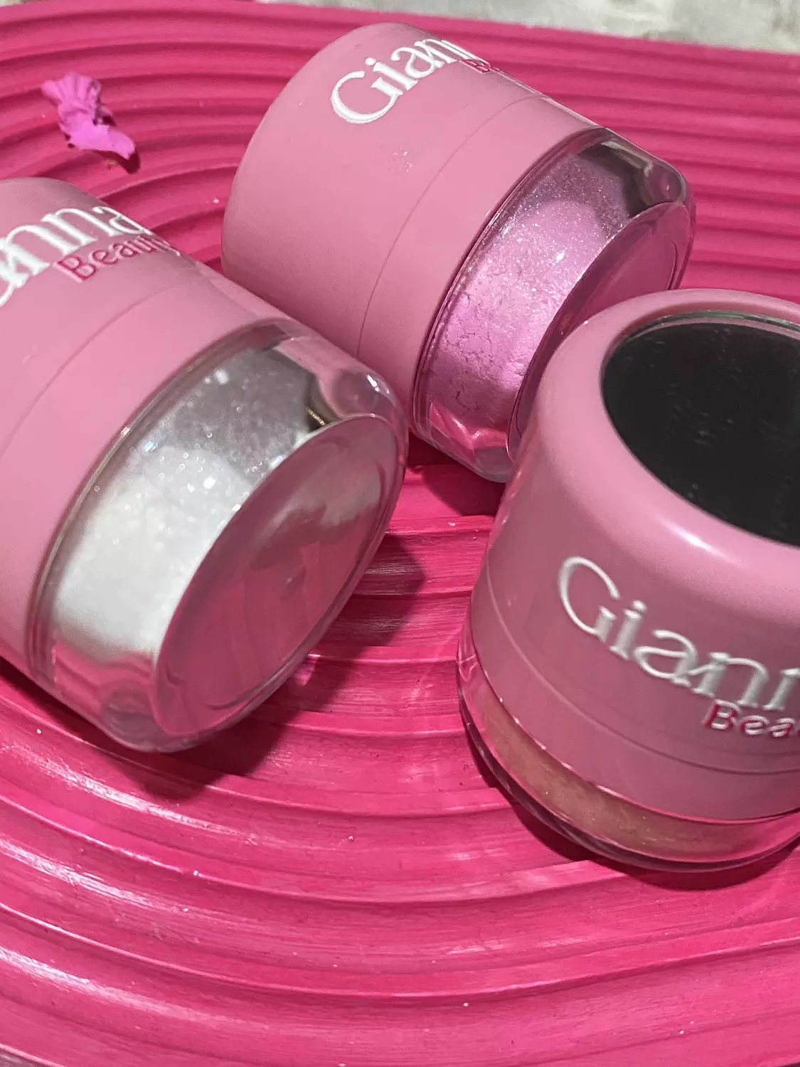 Scented shimmer powder puff 2