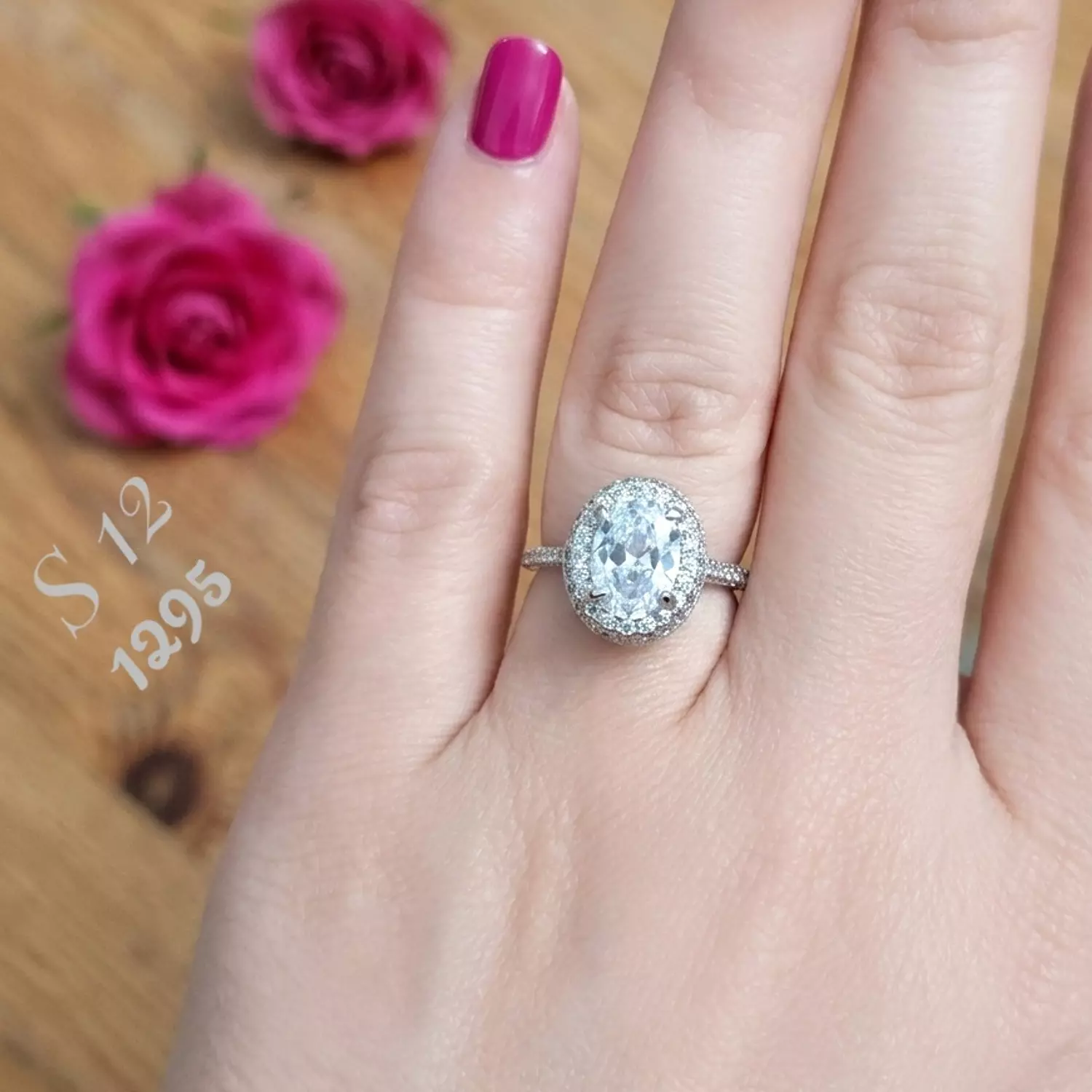 Simple & stylish image