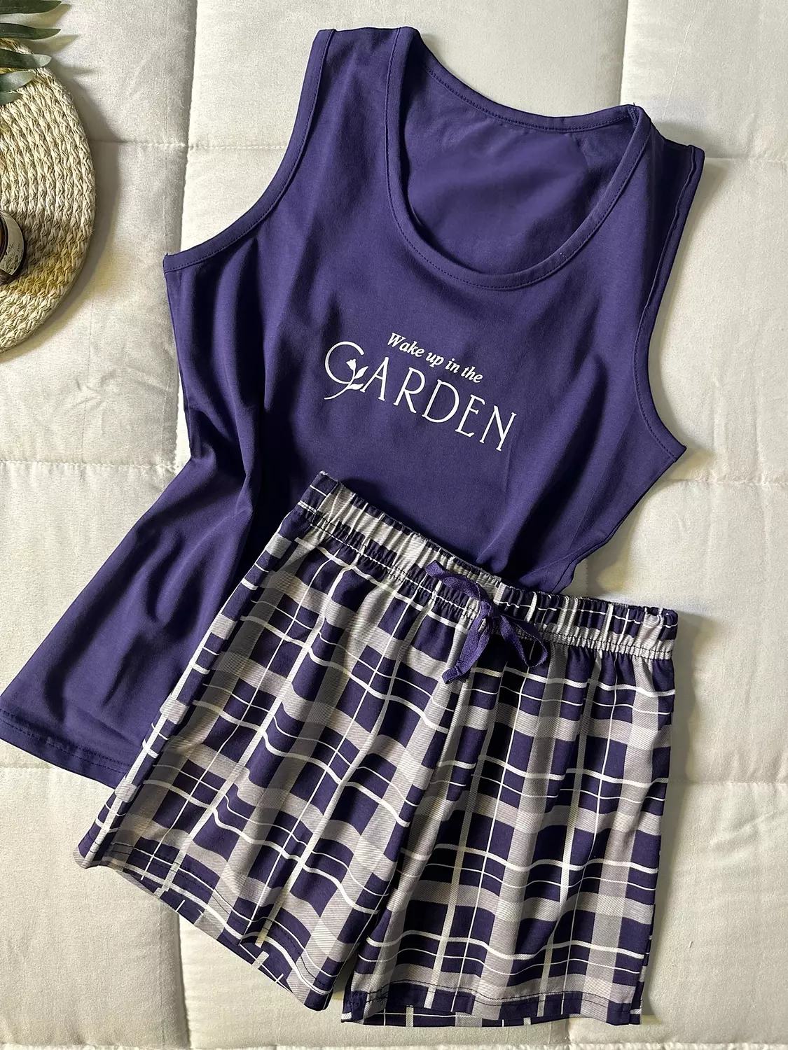 Garden Checked shorts image