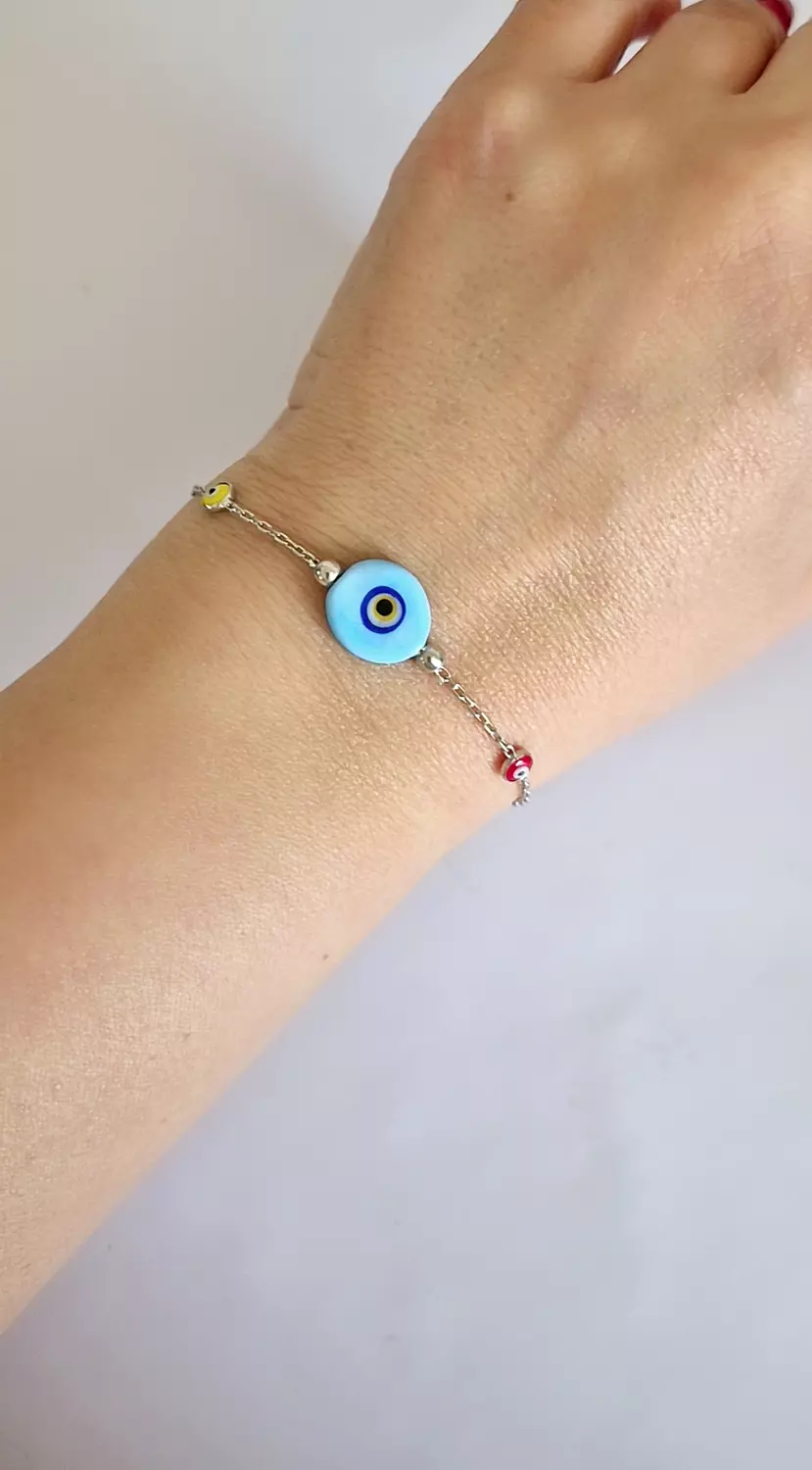 Evil eye bracelet image