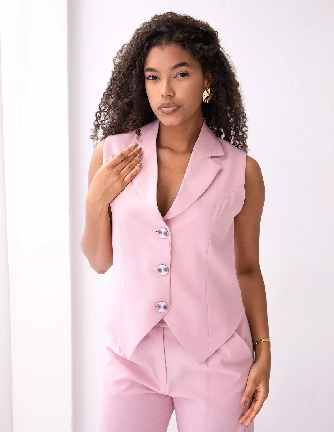 Blush Dream cropped vest   image