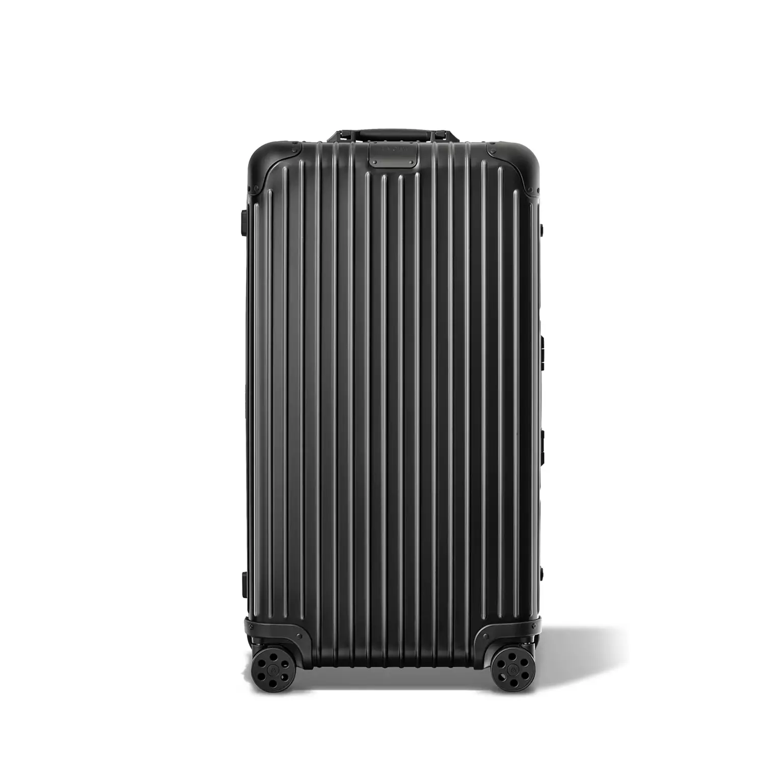 Rimowa Essential Trunk Plus suitcase in matte black image