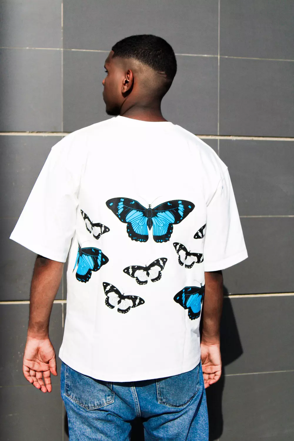 T-shirt with butterfly print 2