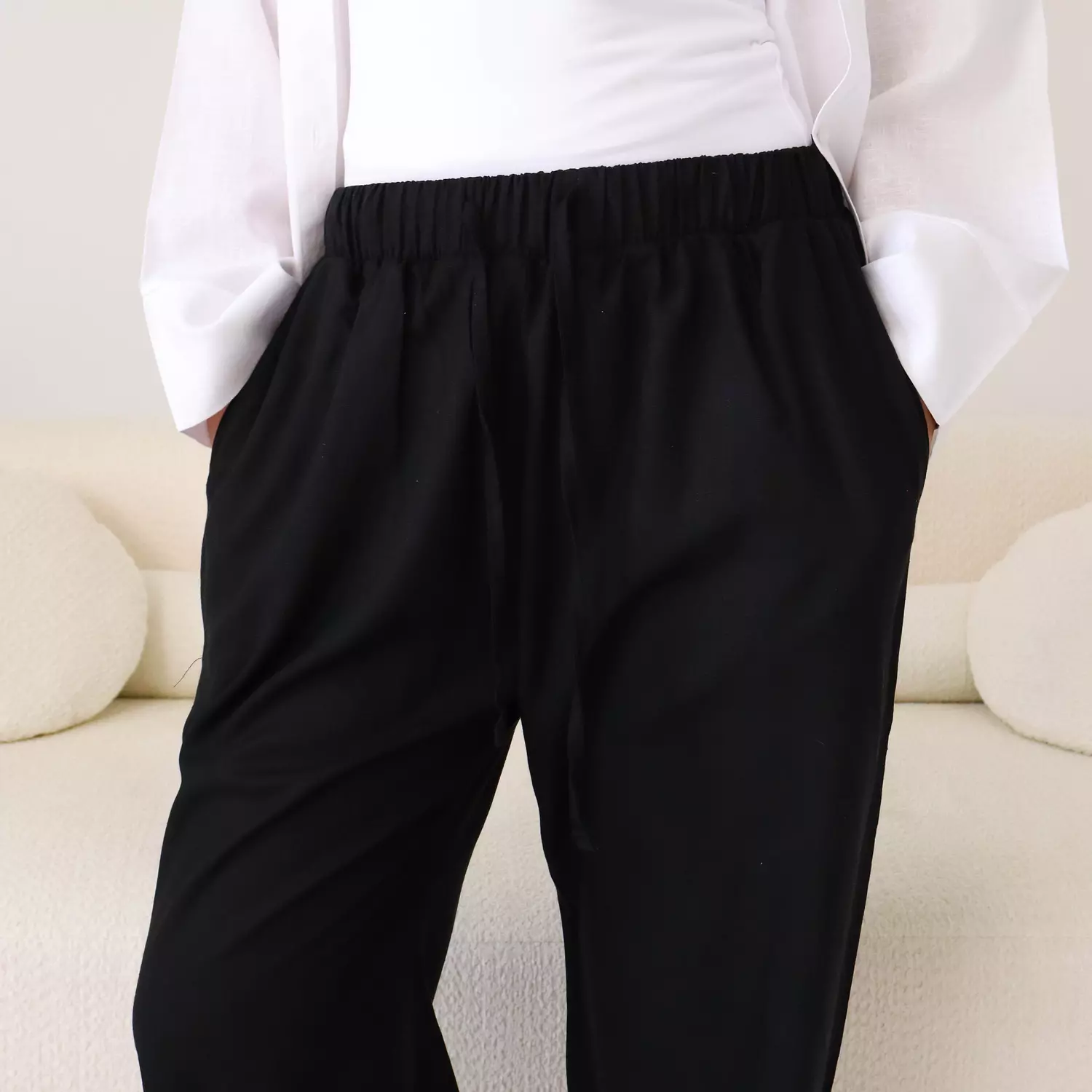 Cotton linen pants in Black  2