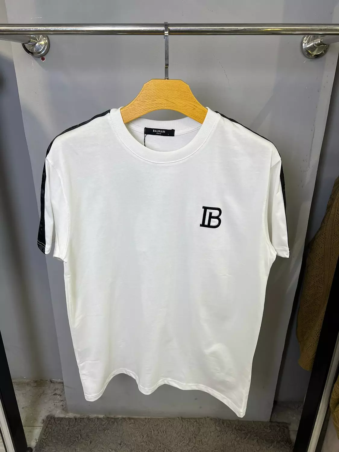 BALMAIN TSHIRT / 1210 image