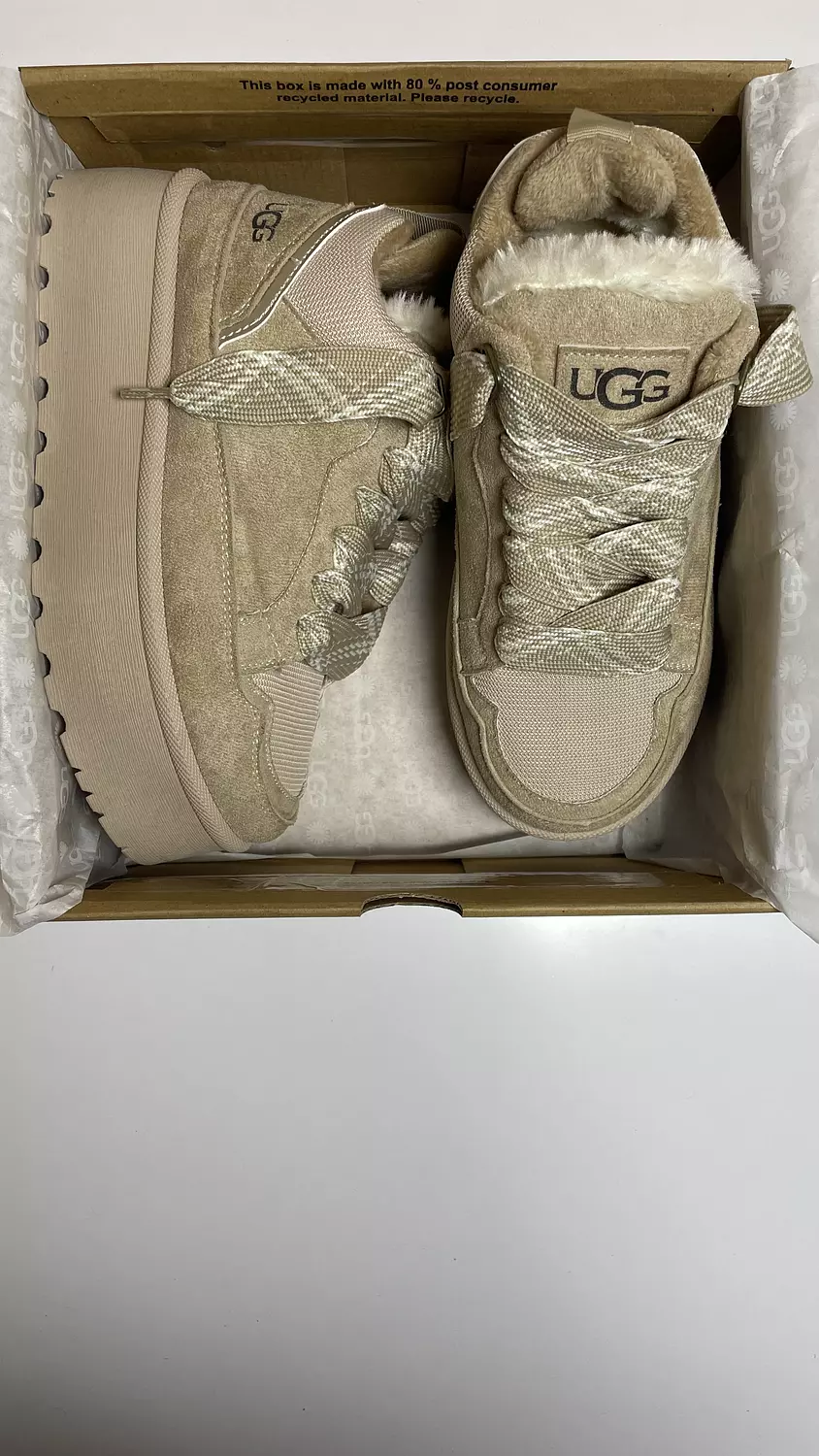 Uggs “ SAND “ in Beige  2
