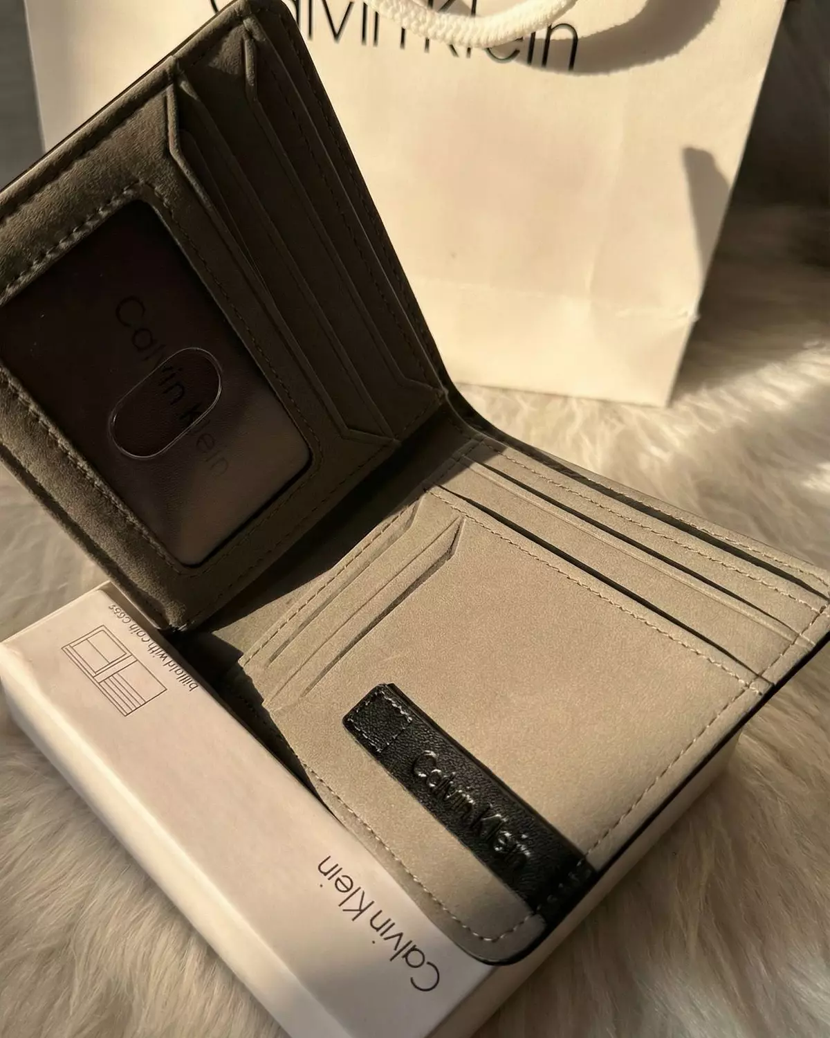 CALVIN KLEIN WALLET 2