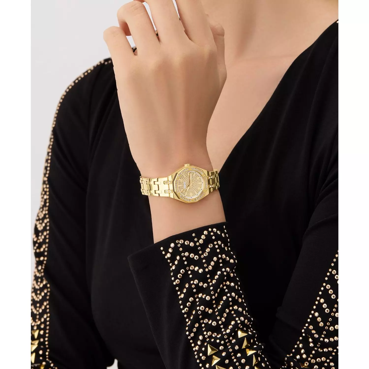 GUESS Ladies Pixie Gold Tone Analog Watch Gold Tone Stainless Steel Bracelet GW0931L2 6