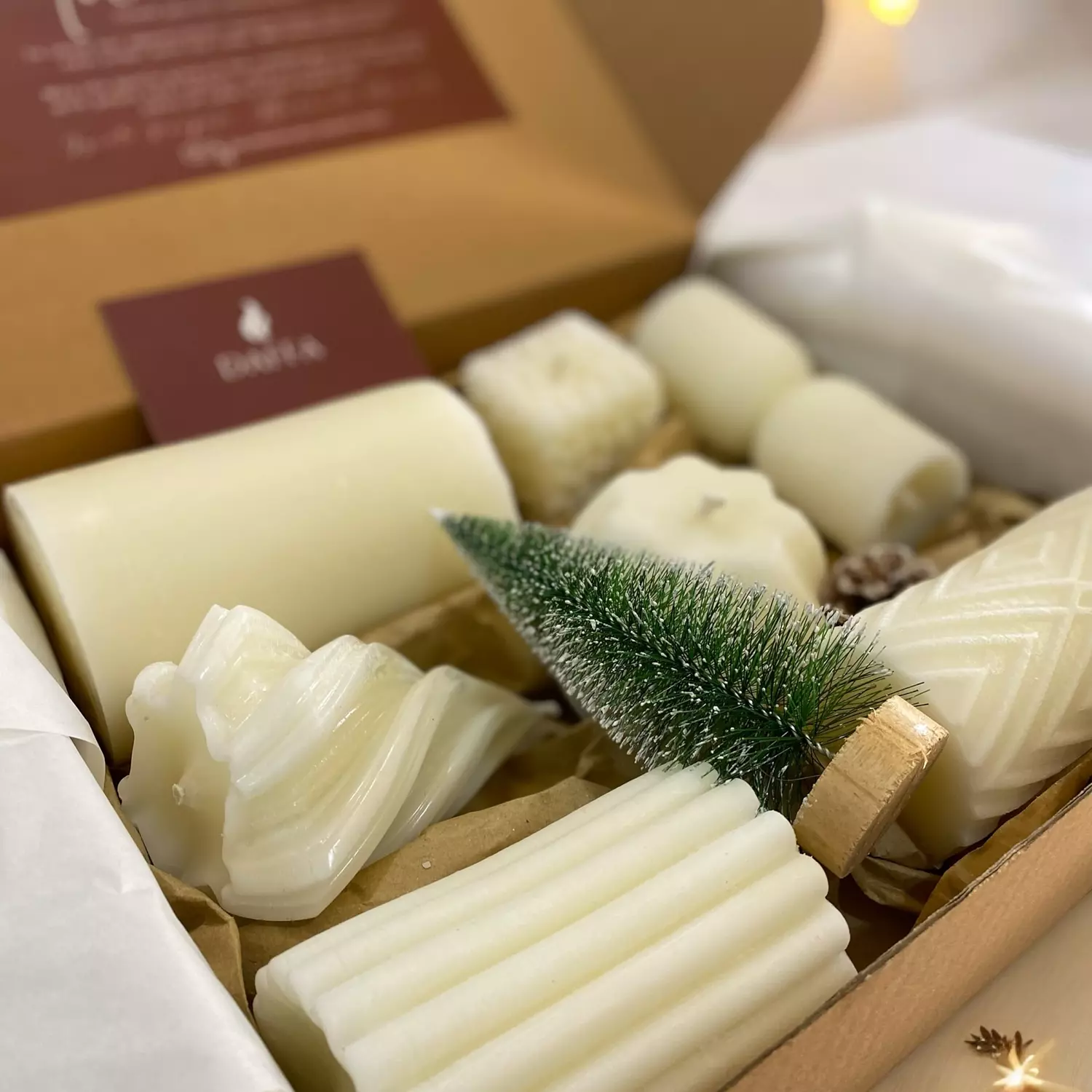 Daffa Christmas Pillar Gift Box 3