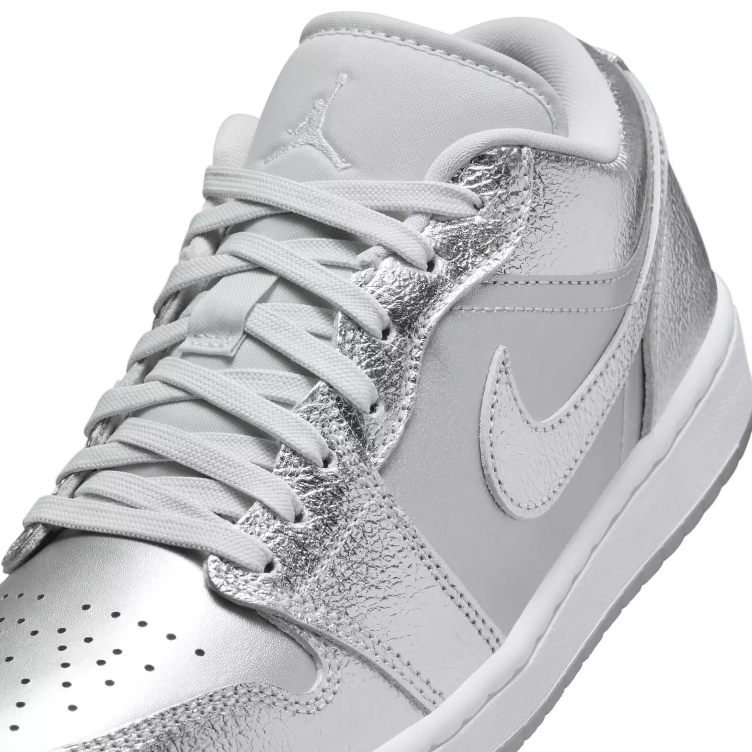 Nike Air Jordan Low SE - Metallic Silver  5