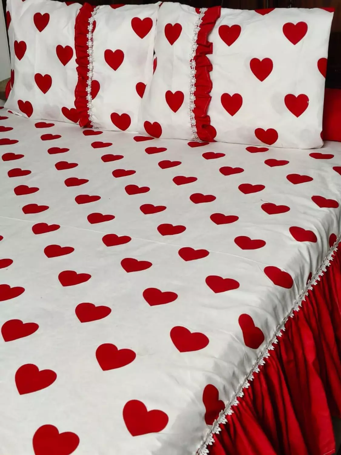 طقم ملايه قطن تركي كرانيش قلوب احمر image