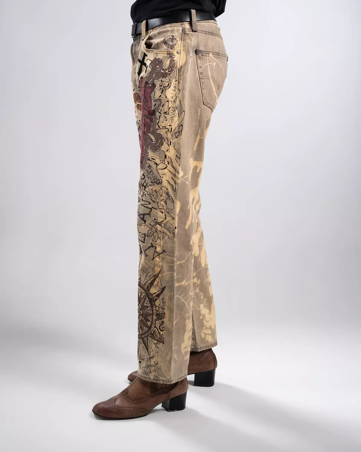 “Lost Lands Map “. Unisex hand-painted Levi pants  7