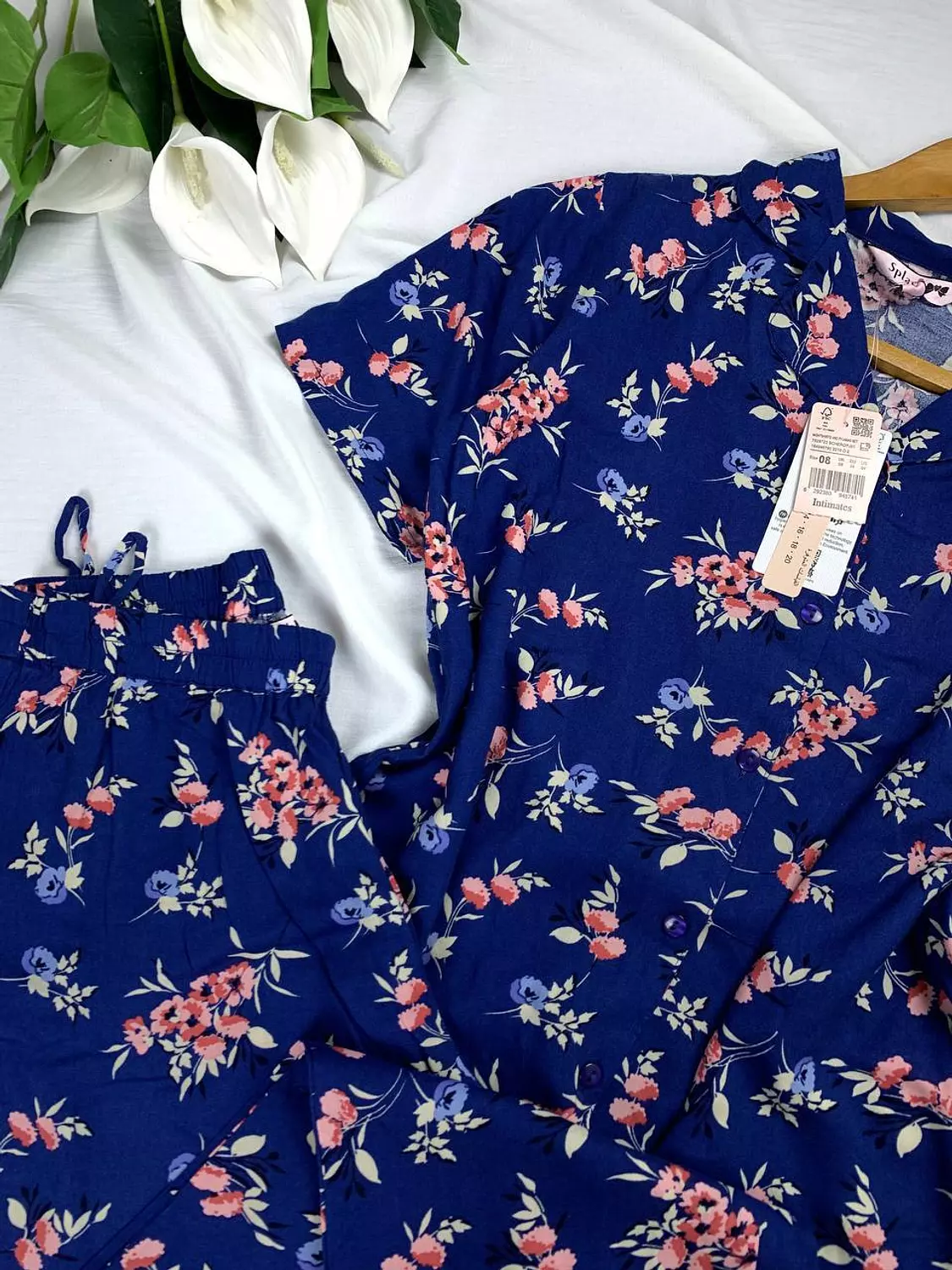 Classic floral pijama set from Splash hover image