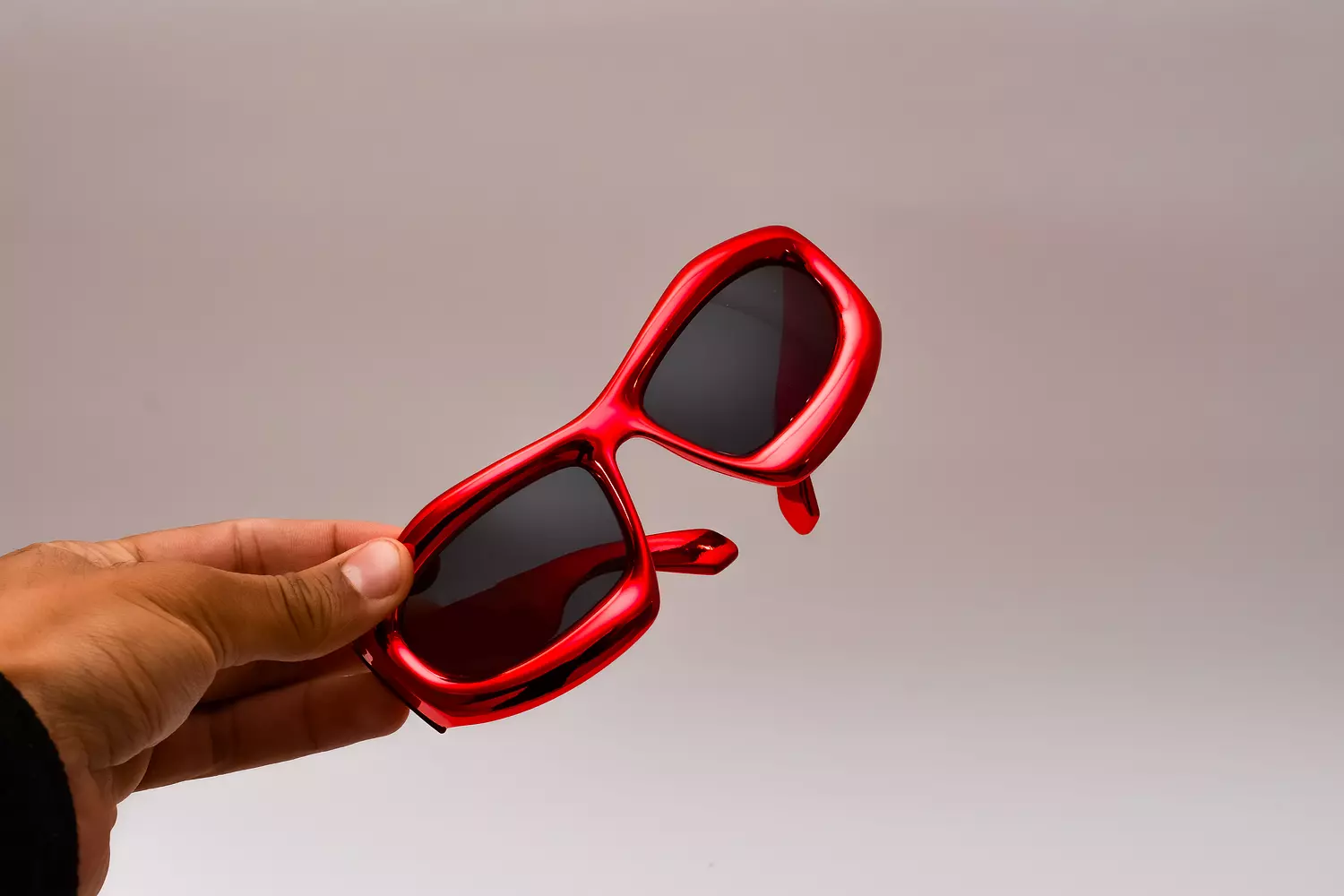 red sunglasses 3