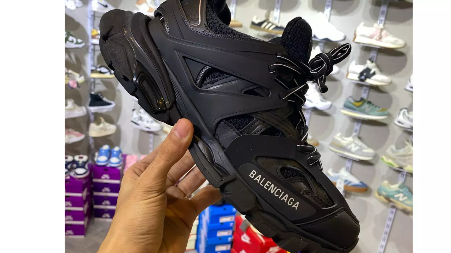 Balenciaga image