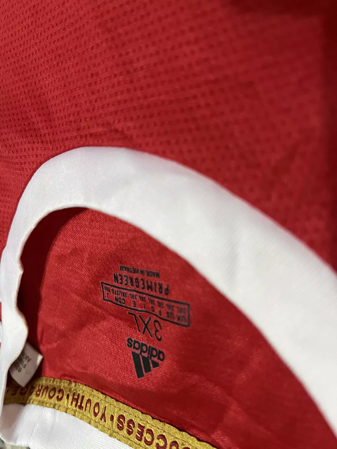 2021-22 Manchester United Home Shirt Ronaldo #7 3
