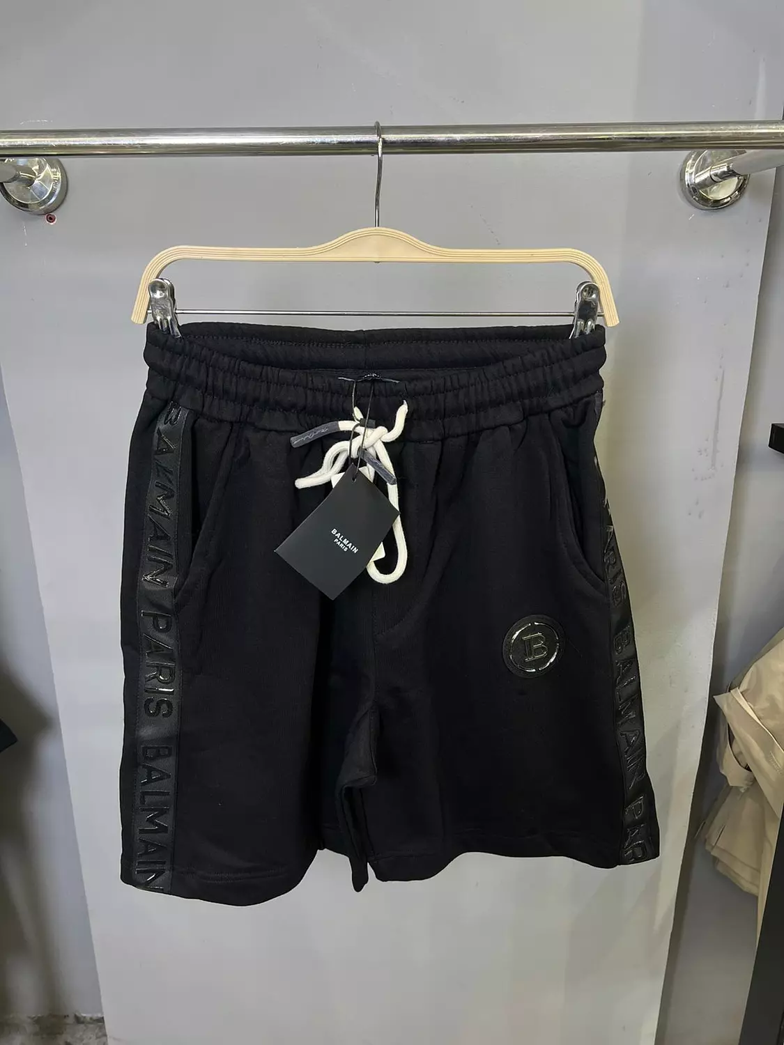 BALMAIN SHORT / 1469 3