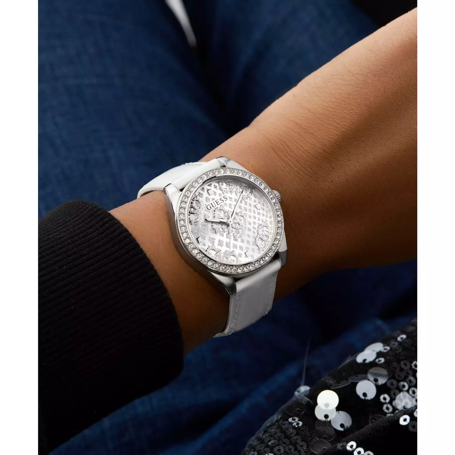 GUESS BOA Ladies White Silver Tone Analog Watch WHITE Genuine Leather Patent Strap 5