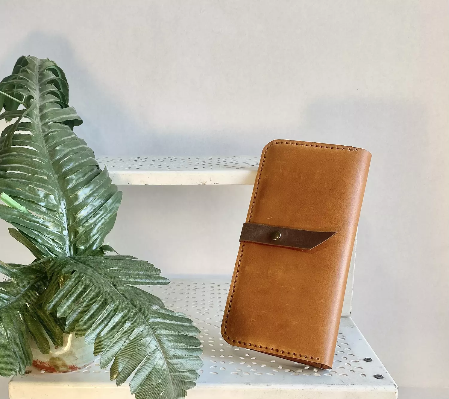 wallets  8