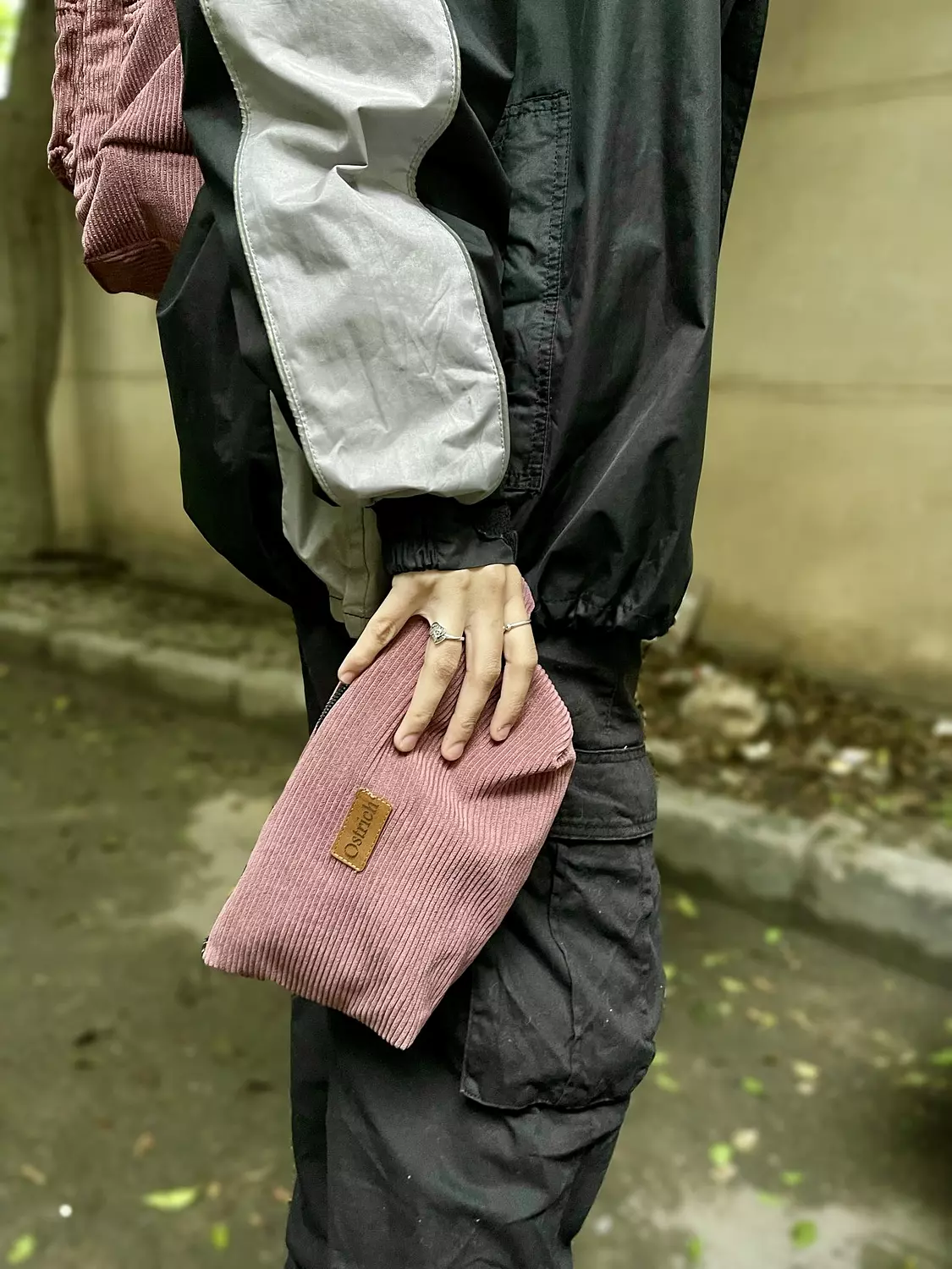 Makeup bag - light cashmere image