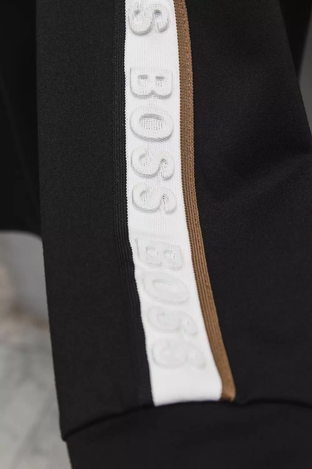 HUGO BOSS SUIT / 1520 3