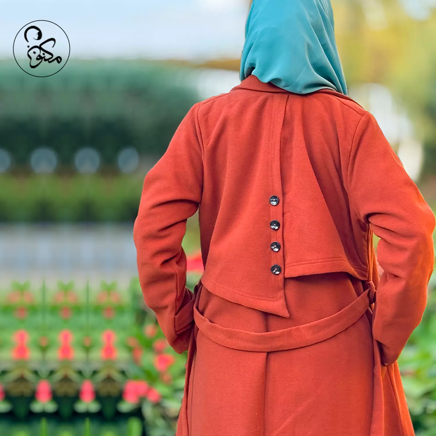 Daf’a Coat hover image