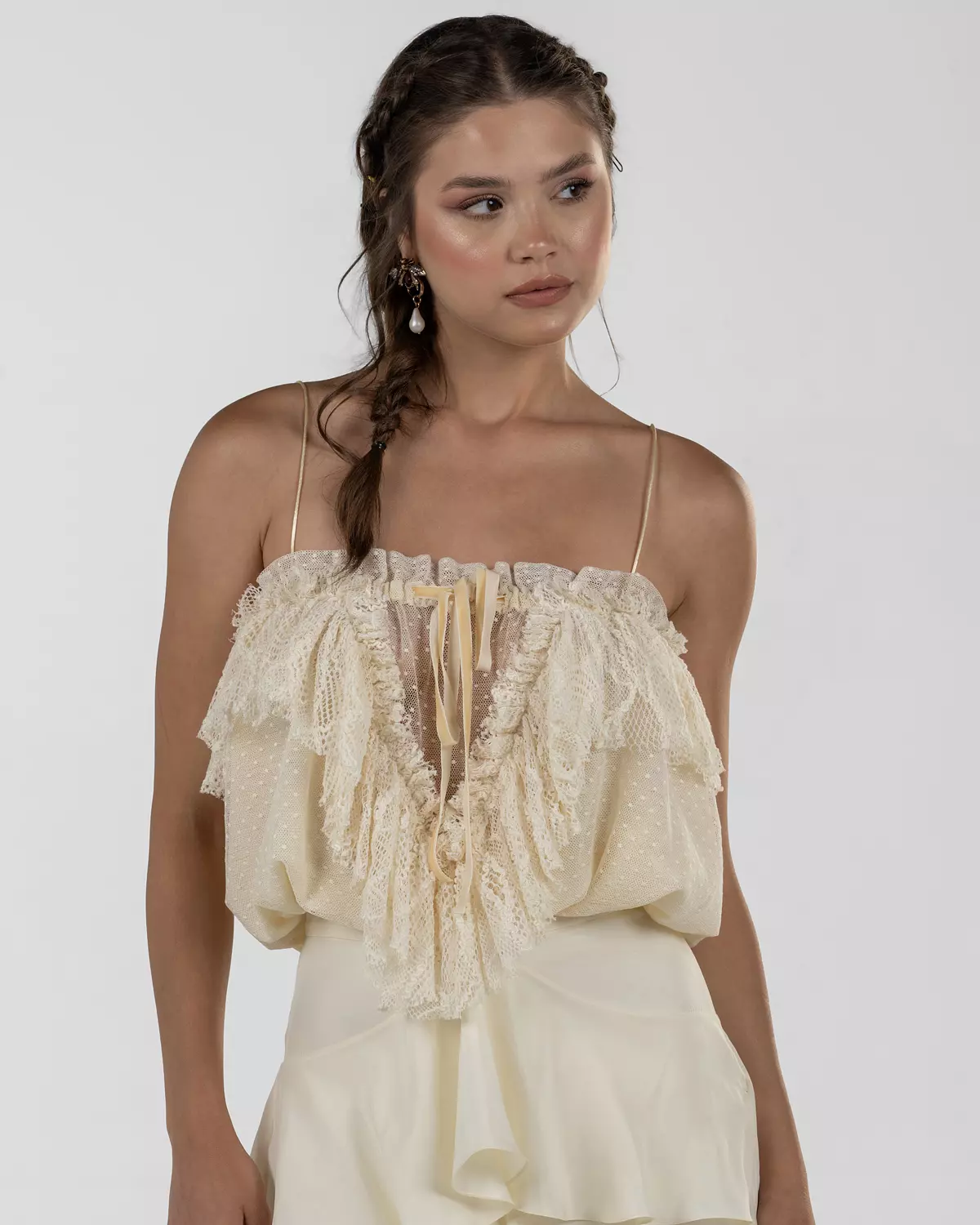  Playful Cream Balloon Top image