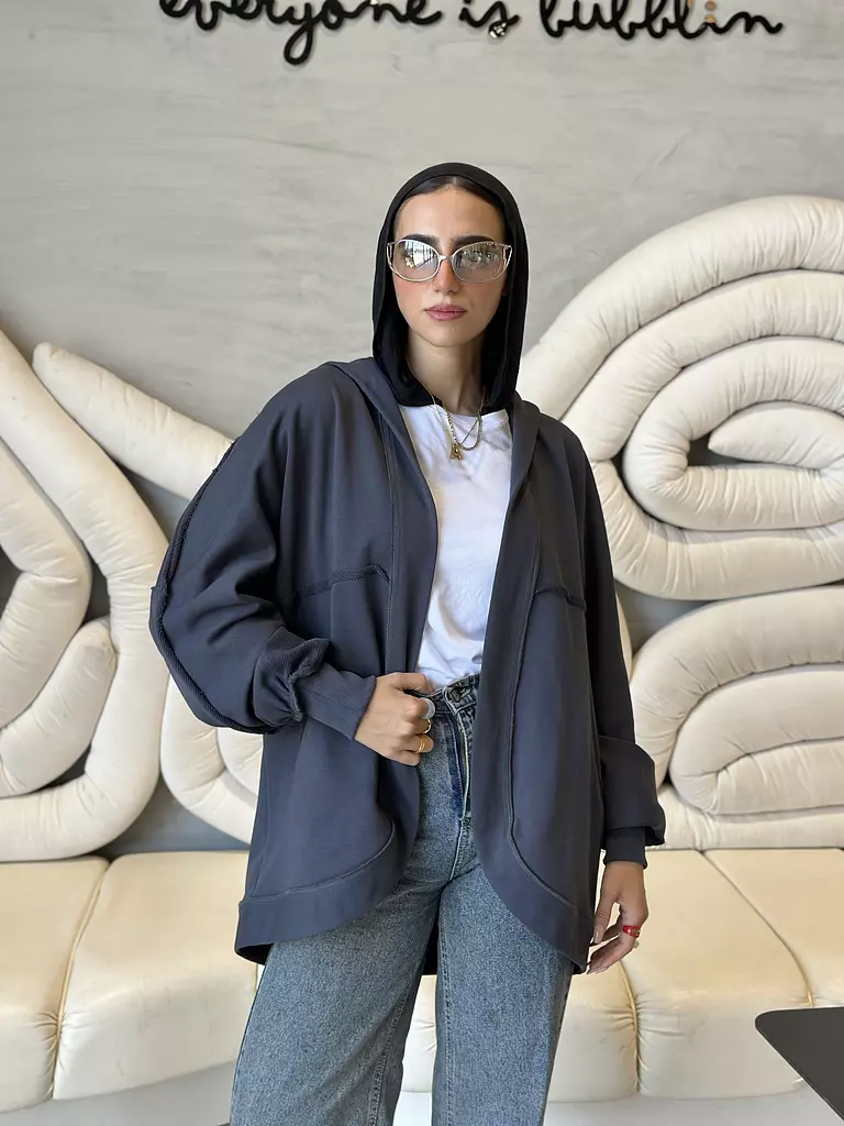 HOODED CARDIGAN IN CHARCOAL GREY