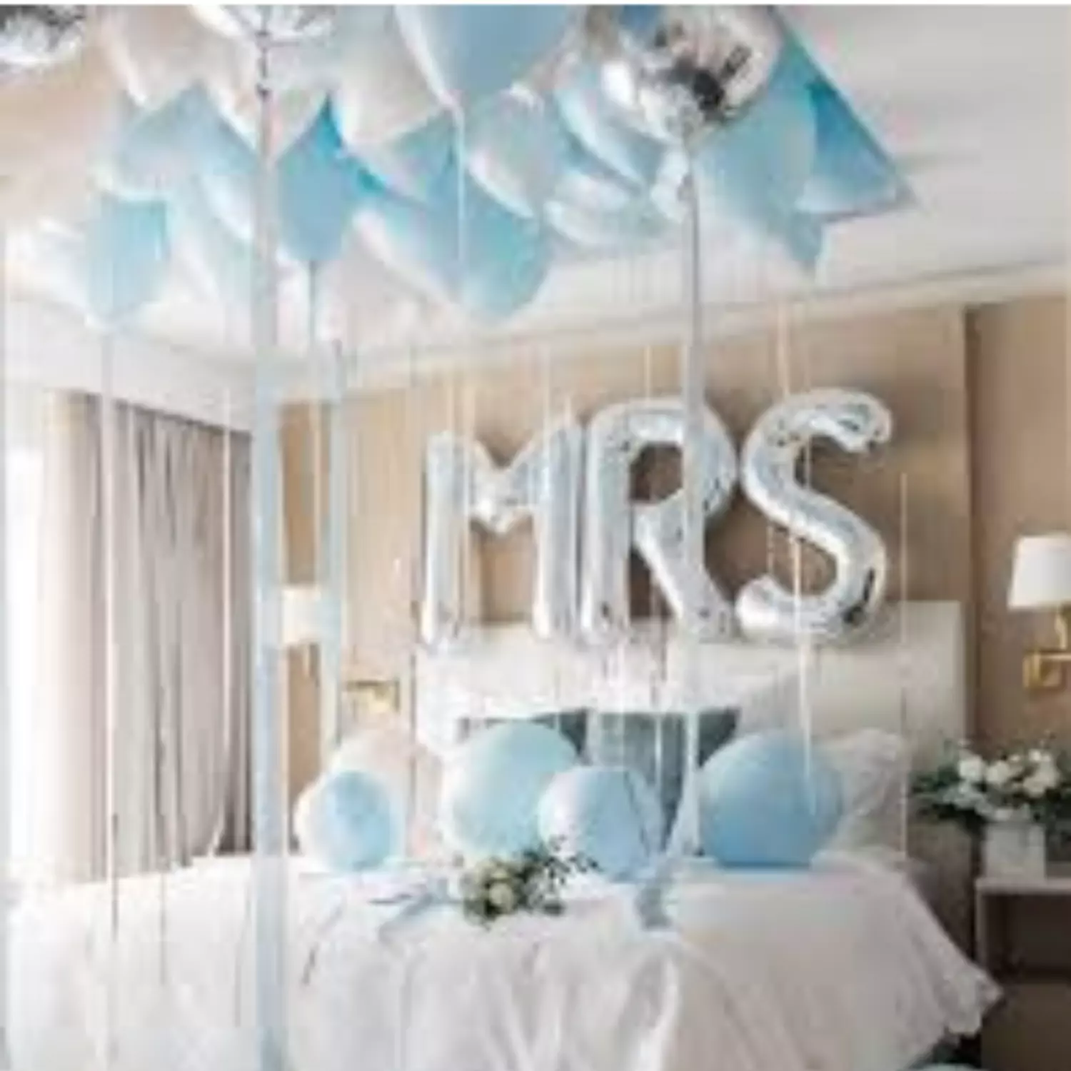 Blue Bridal Room Decoration Setup