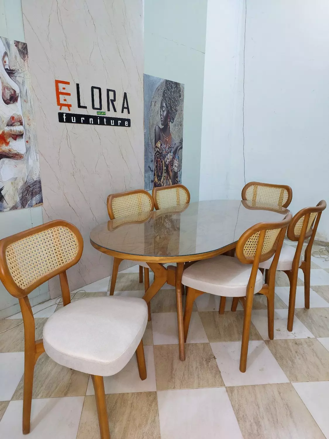 Bloom dining table 3