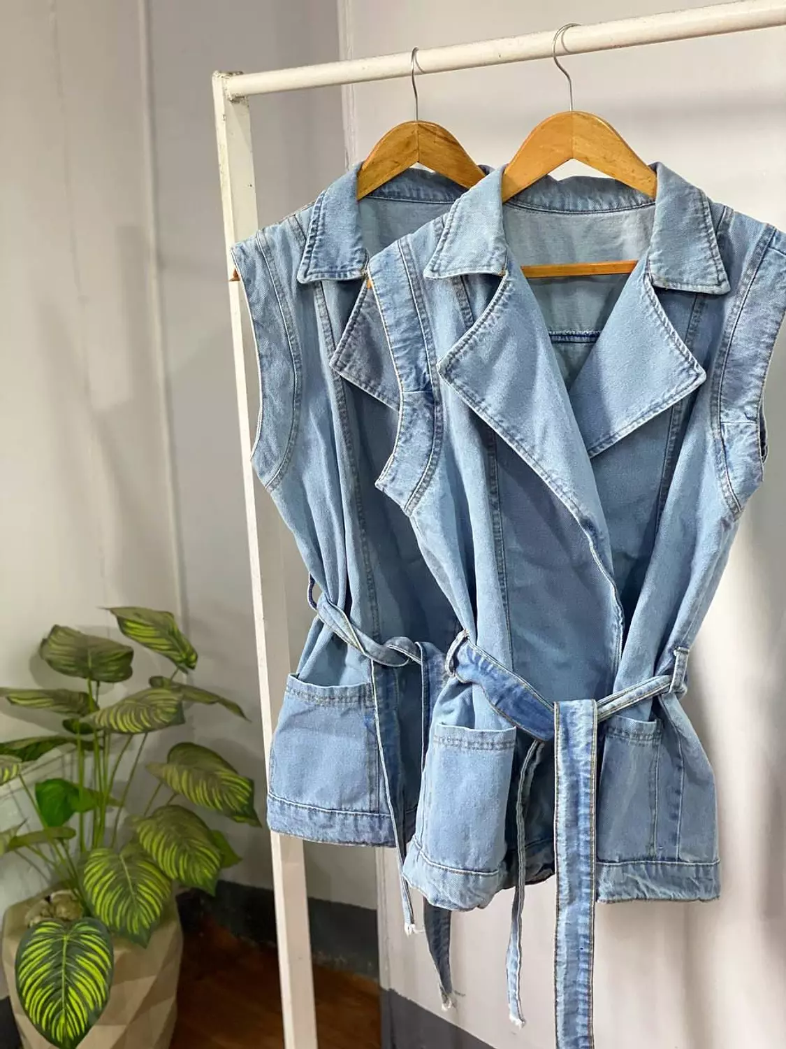 Denim Vest with Belt | Blue & Black 3