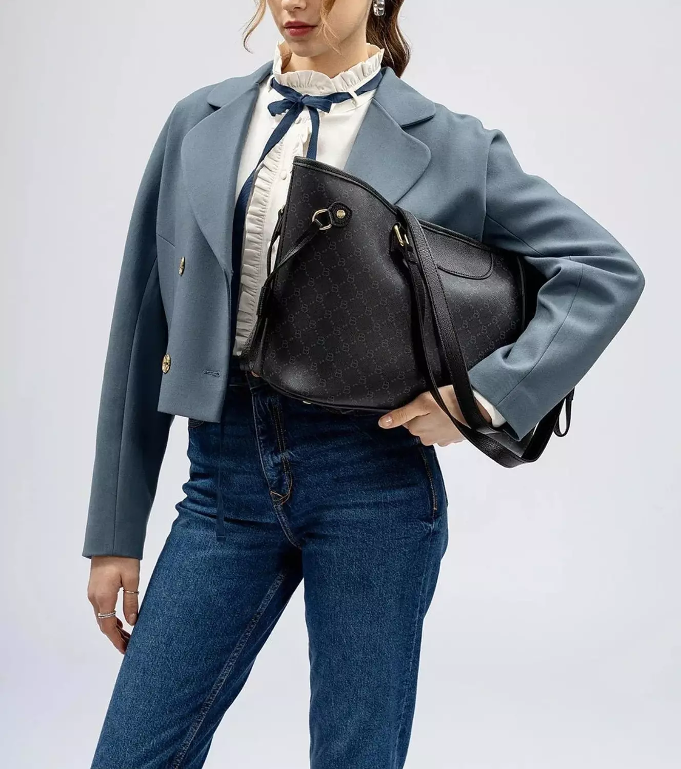  shoulder bag  9