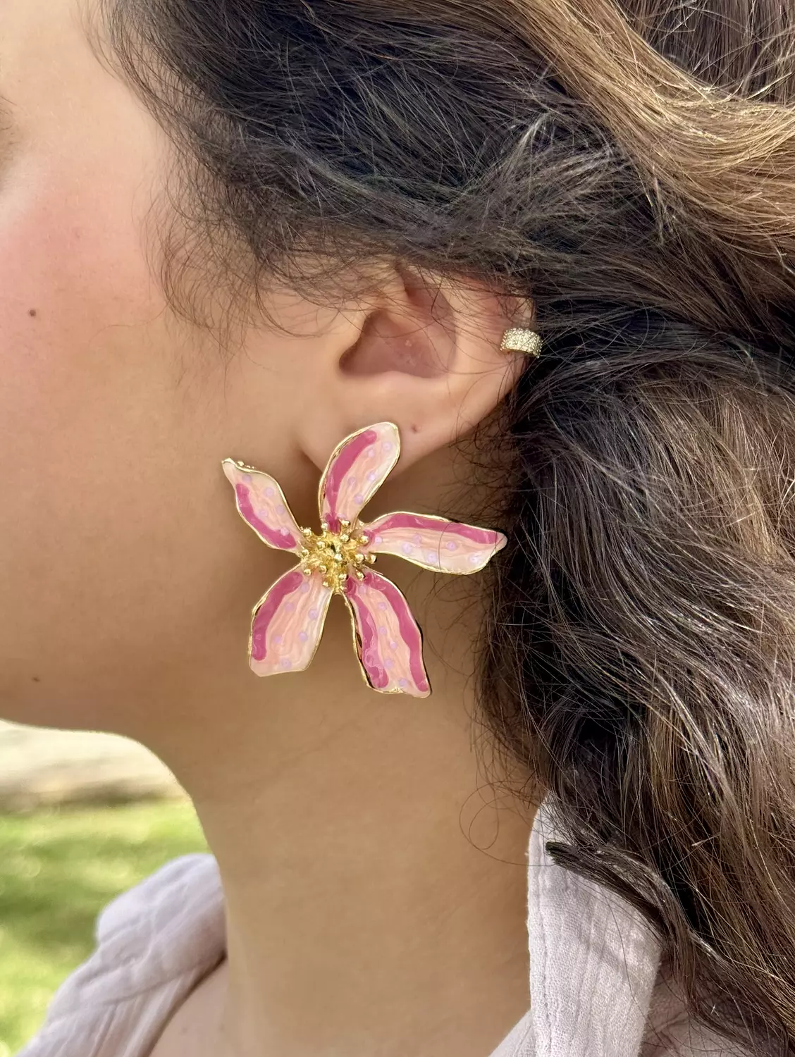 Colored earring 101 image