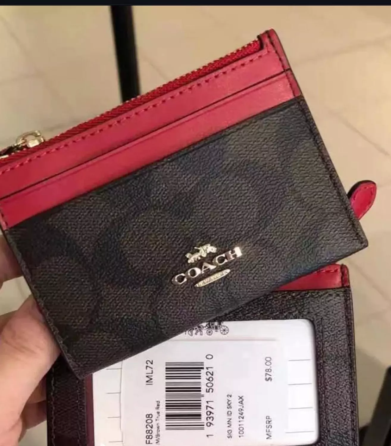 Zip Card Case In Signature Canvas image