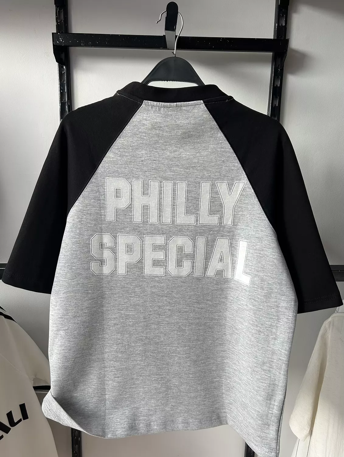 PULL&BEAR NFL EAGLES T-SHIRT 8