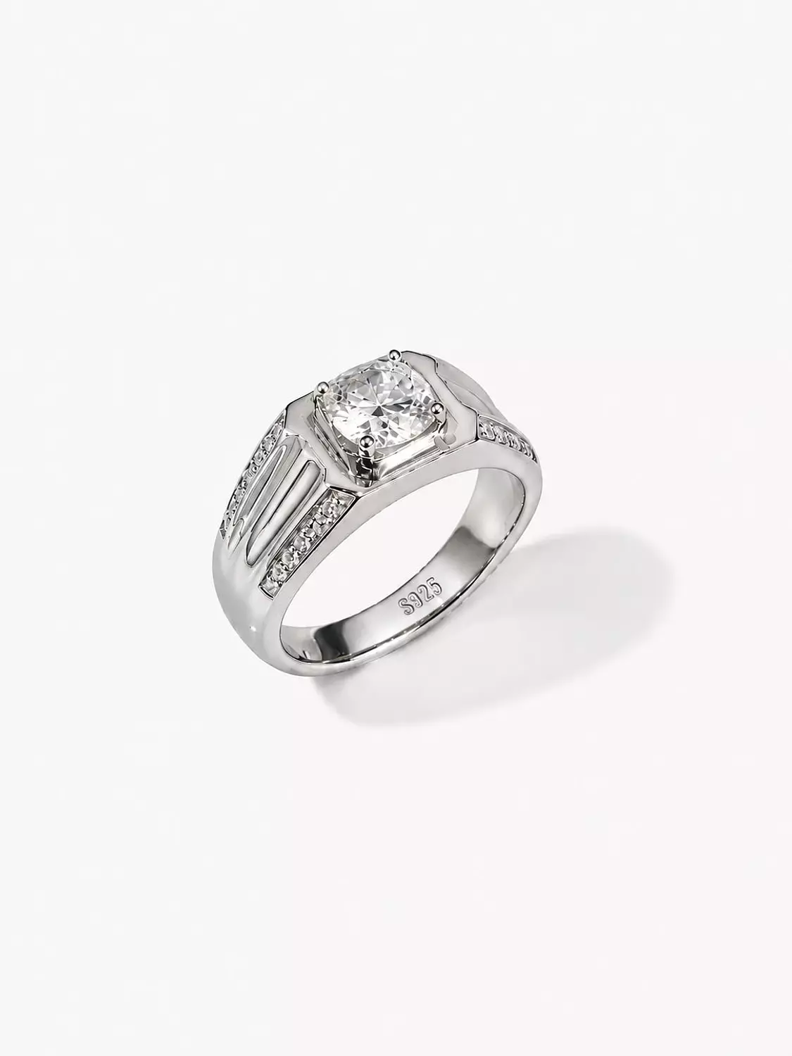 Turkish Ring Moissanite 1