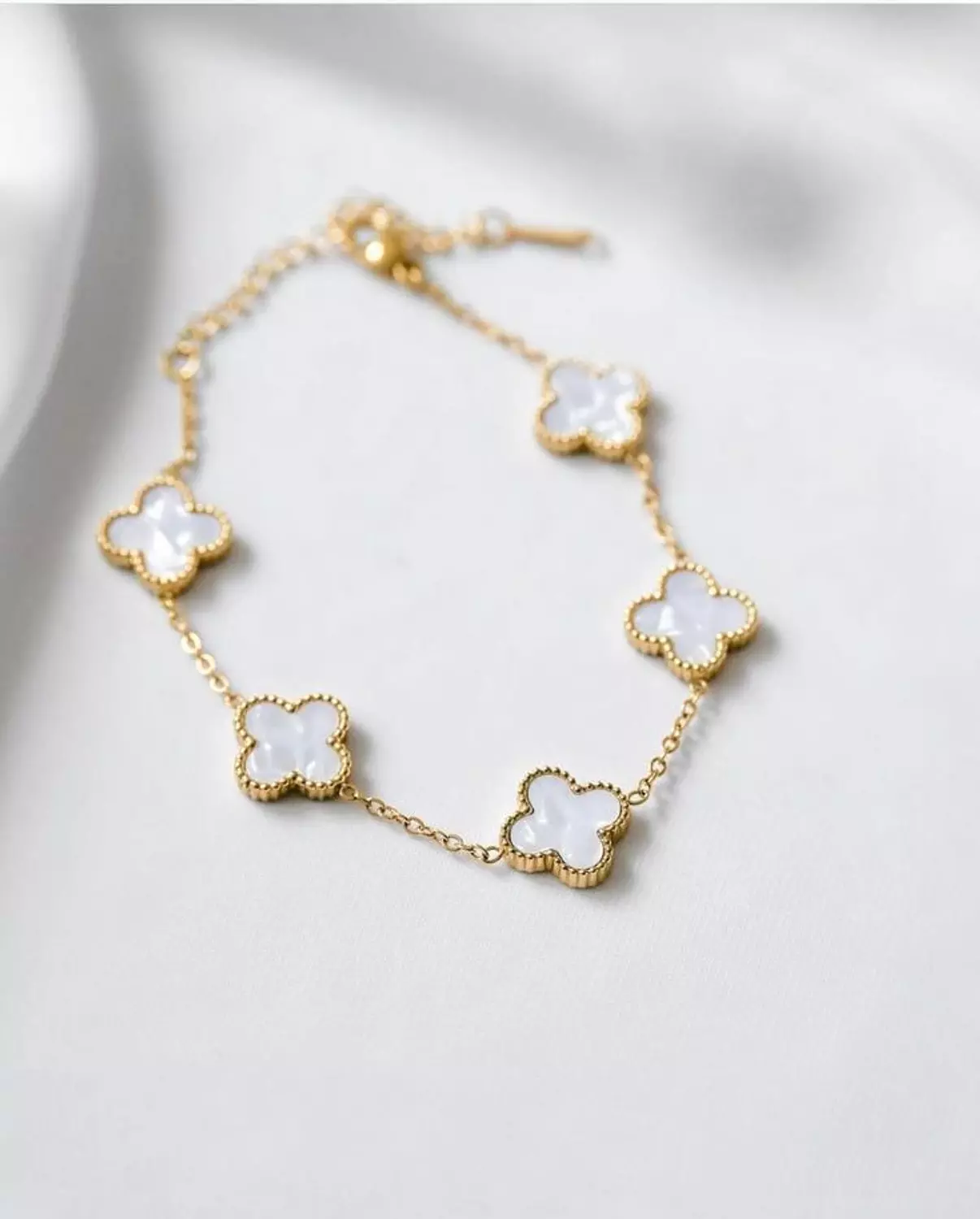 Van cleef bracelet  image