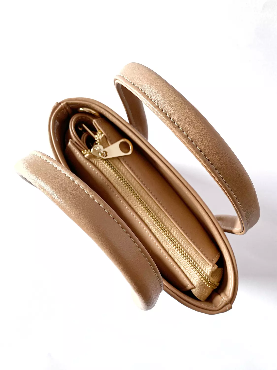 Beige Diamond bag 1