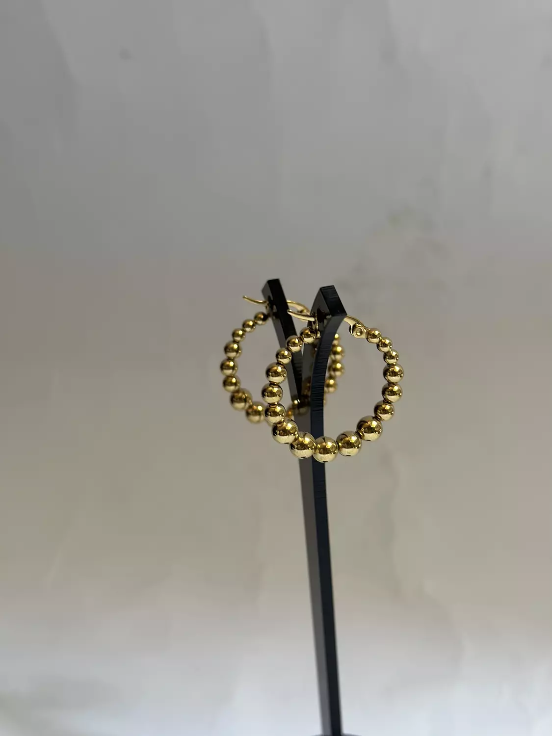 Circle beads Hoop 1