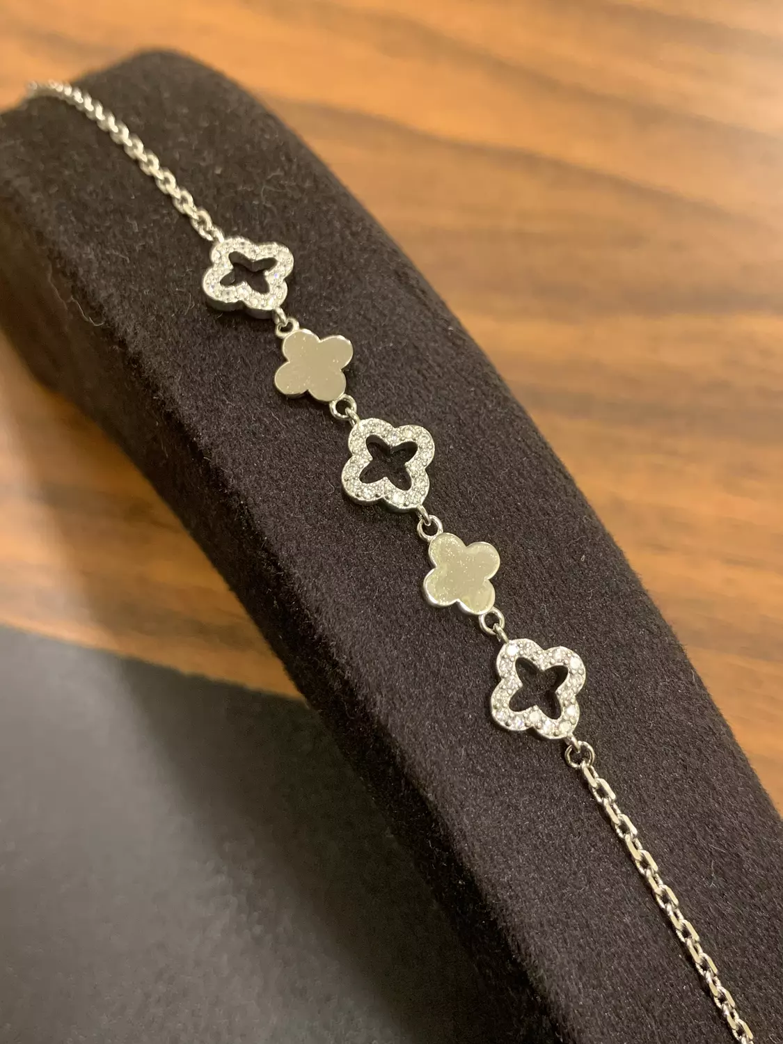Van cleef bracelet image