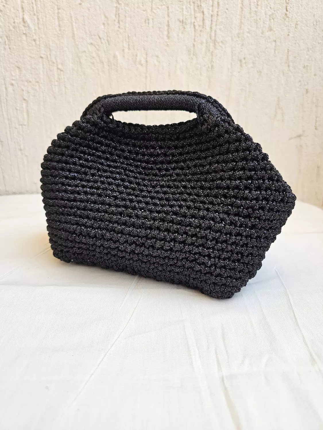 Soiree clutch image