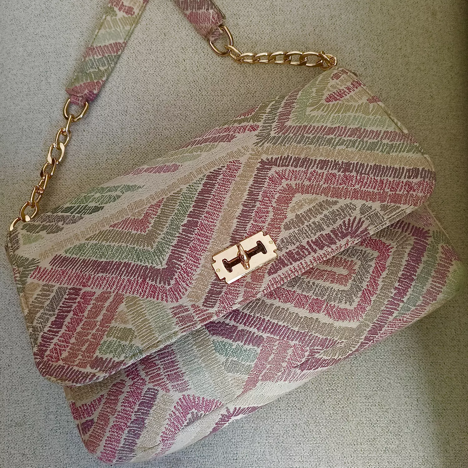 Noly clutch bag pastel 6