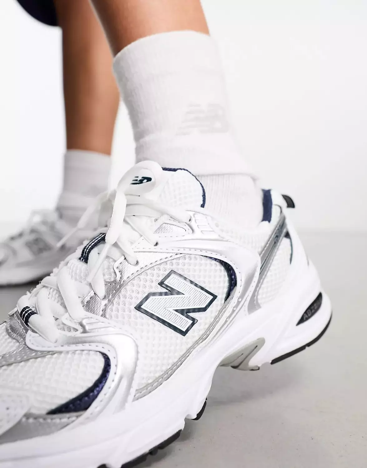 New Balance 530