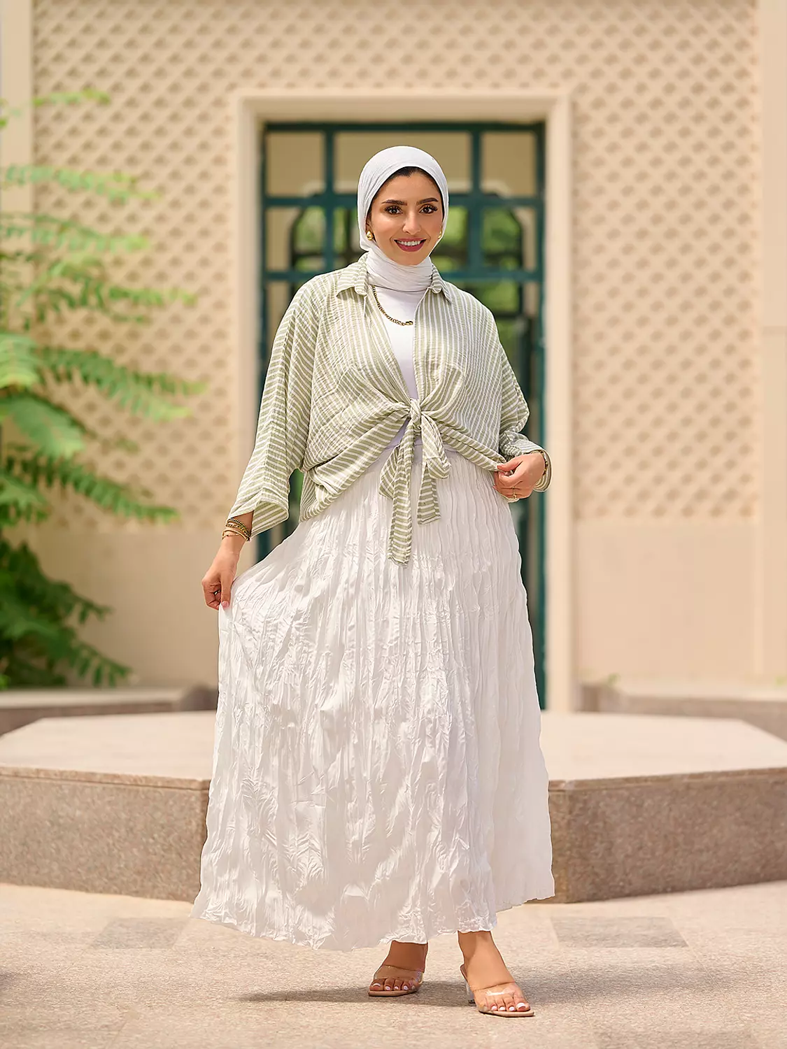 Crunchy skirt white  image