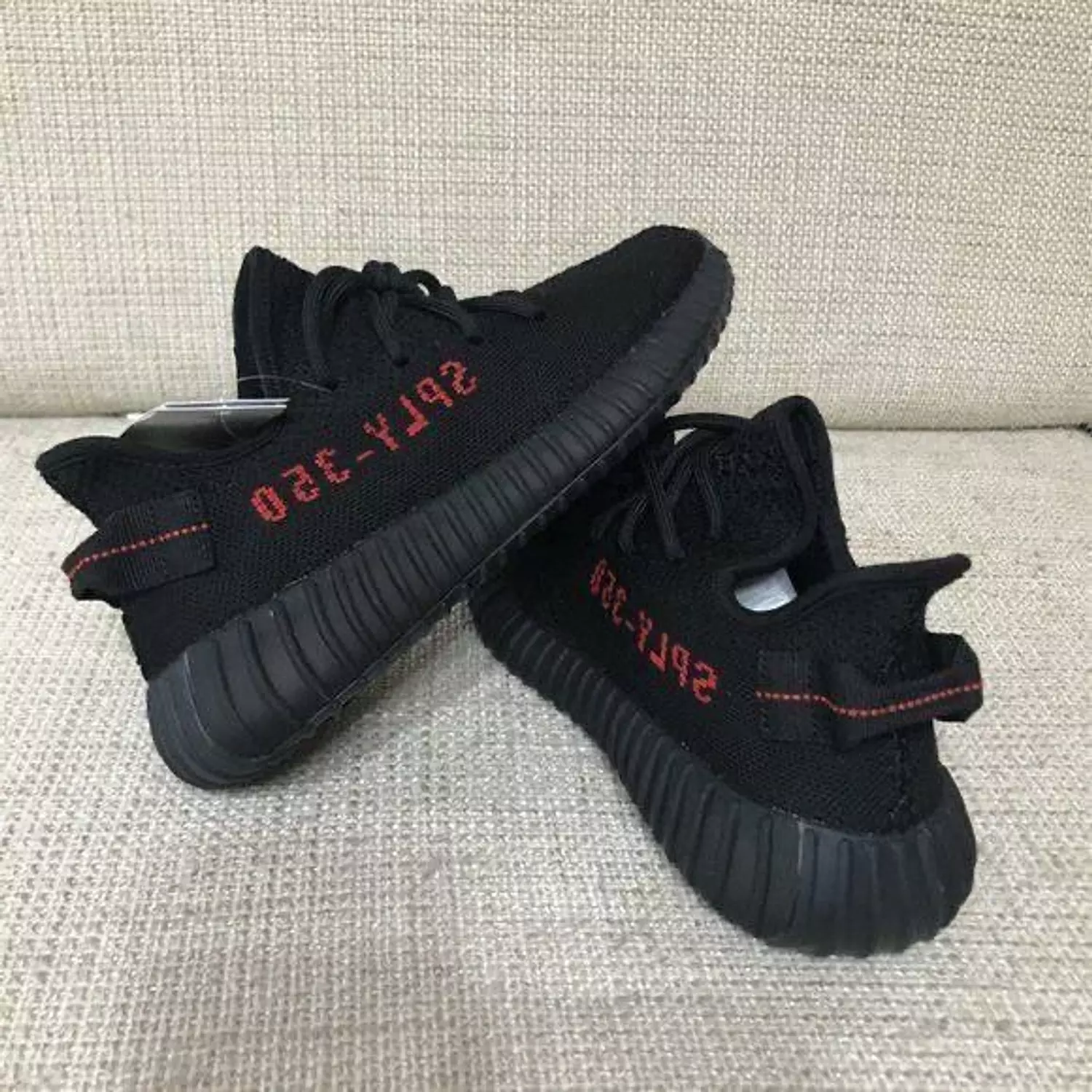ADIDAS YEEZY BOOST 350 V2 BLACK RED  2
