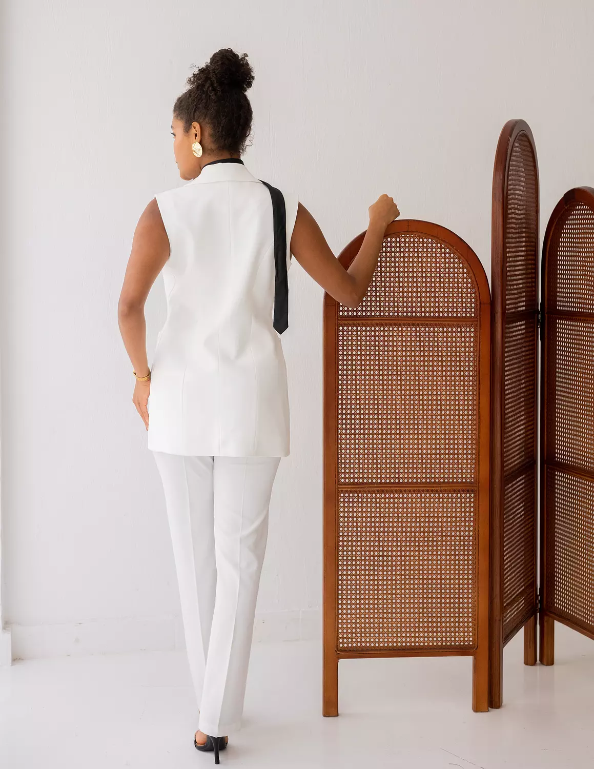 Majestic White long vest   2