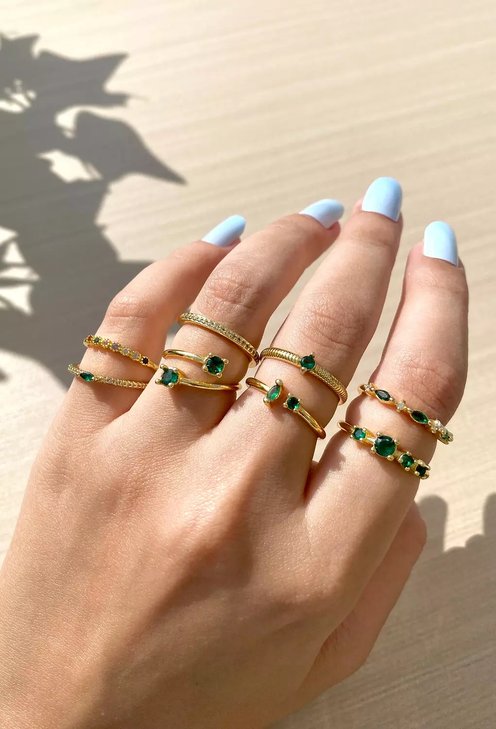 Green tiny rings image