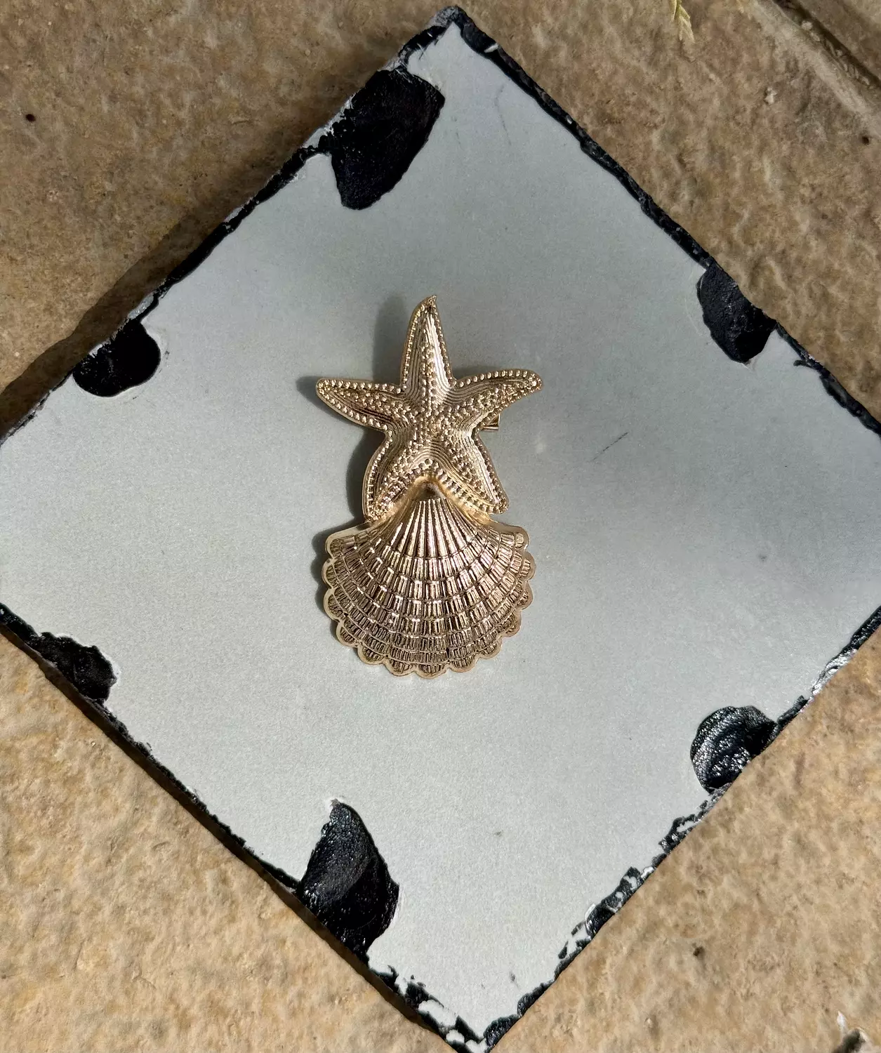 Broche 5 image